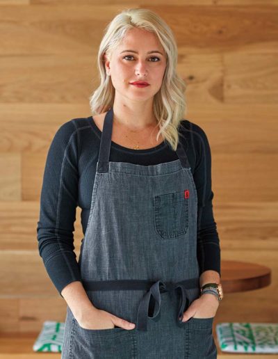 <div style="font-size:0.75em;color:#9c9837">Featured Chef</div>Chef Brooke Williamson