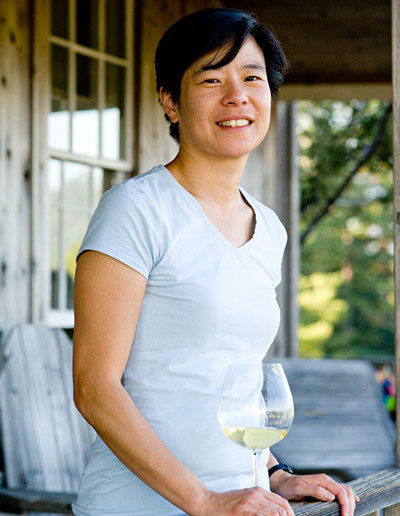 <div style="font-size:0.75em;color:#9c9837">Featured Vintner</div>Vanessa Wong