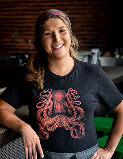 <div style="font-size:0.75em;color:#9c9837">Featured Chef</div>Chef Cassie Piuma